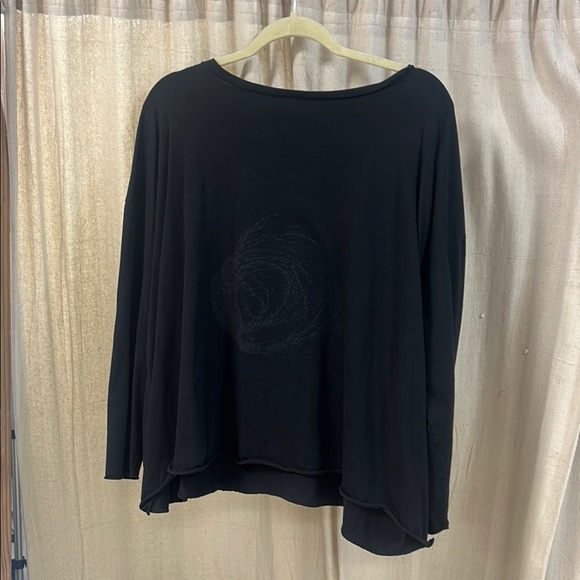 Black Long Sleeve Top - PLANET by Lauren G - Picture 1 of 4